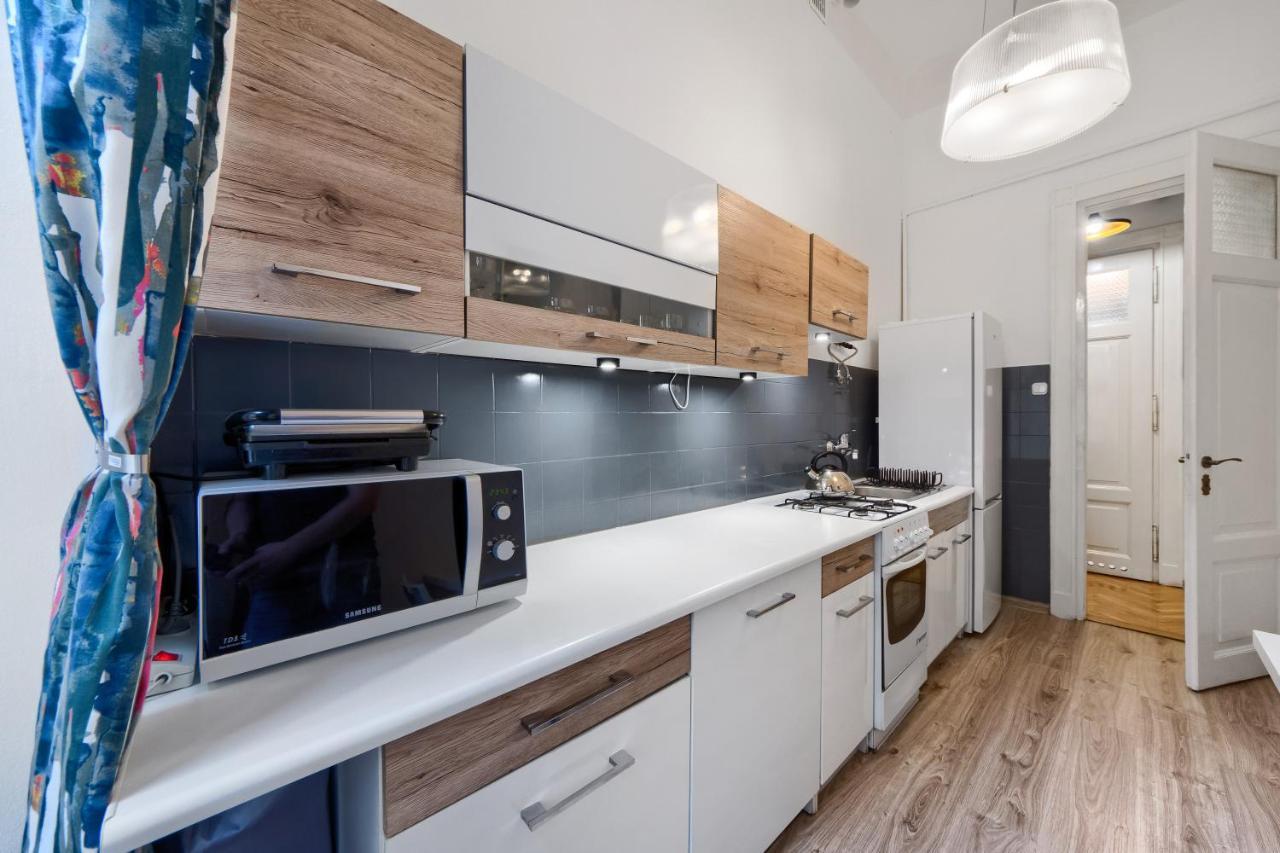 Comfortable Apartments In The Old Town Of Cracóvia Exterior foto